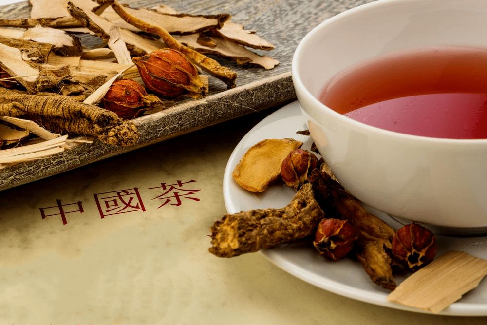 频繁上火，别急着清热，养阴才是不反复上火的关键 有很多人的身体特别容易上火，