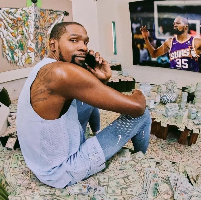 特别的爱给特别的你！杜小帅前脚刚走，太阳立马就奉上了一份打破NBA年薪纪录的合