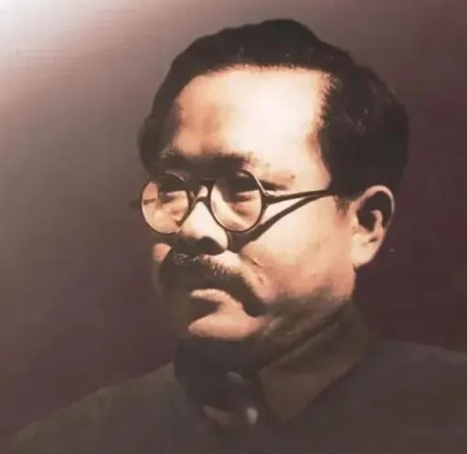 1949年，开国大典前，毛主席突然下了一道特殊的禁令：绝对不允许任弼时同志出席开