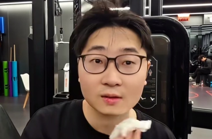 雕哥：我一直都知道虚，但是我为什么没有练，首先一就是没动力，这个团播就是一个。其