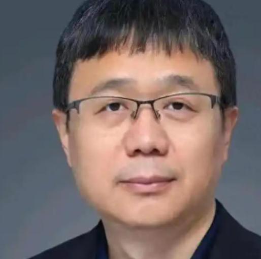 1999年，国防科学家杨强提出“新体制雷达”方案，却遭专家质疑：“连美国研究了2