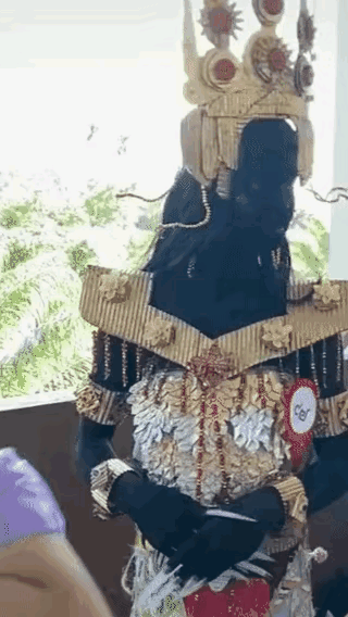 太美了，打着灯笼都找不着！[捂脸哭][呲牙笑]