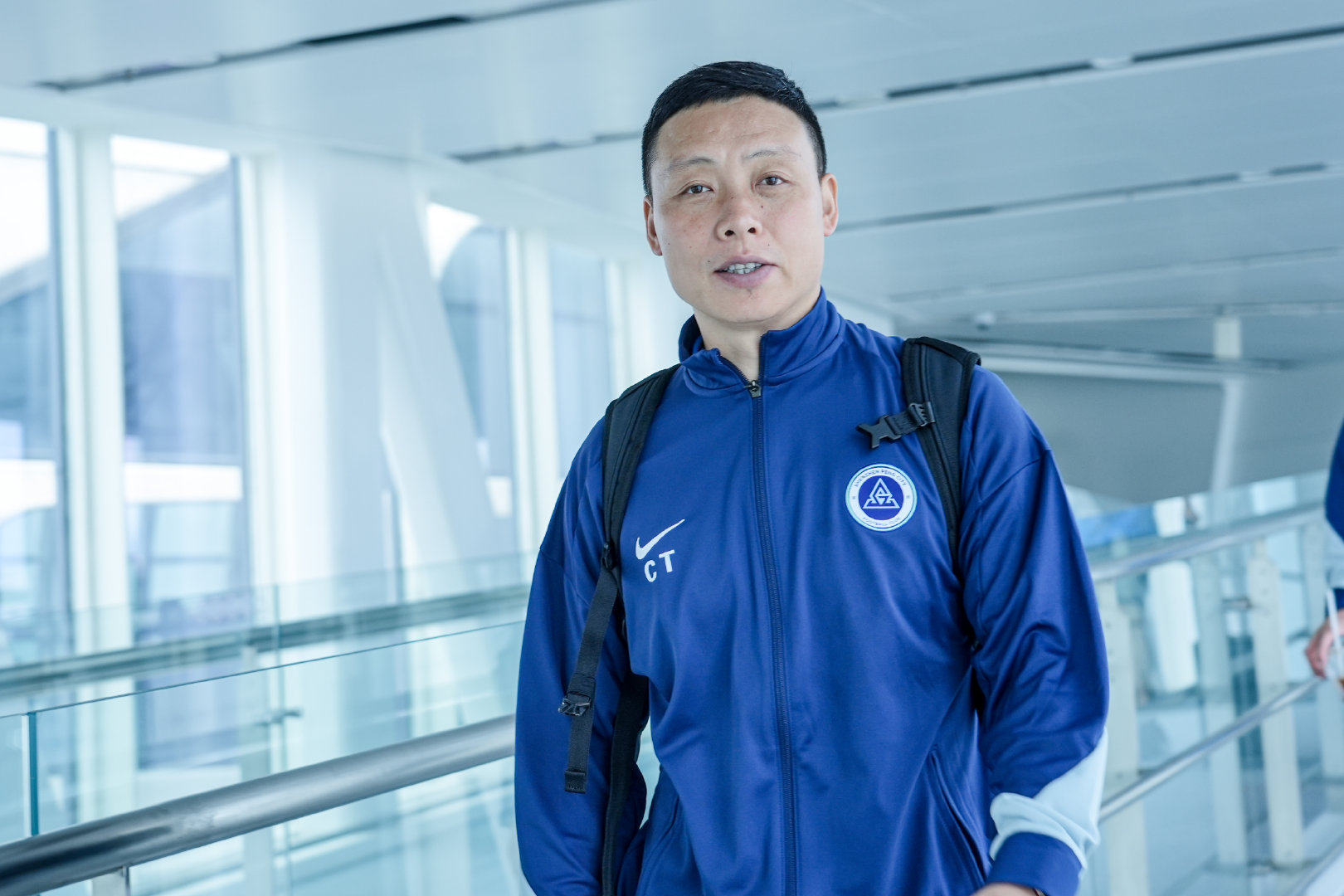 🧳整装完毕📍集合出发✈️目的地：重庆📅4月17日（周五）19:35