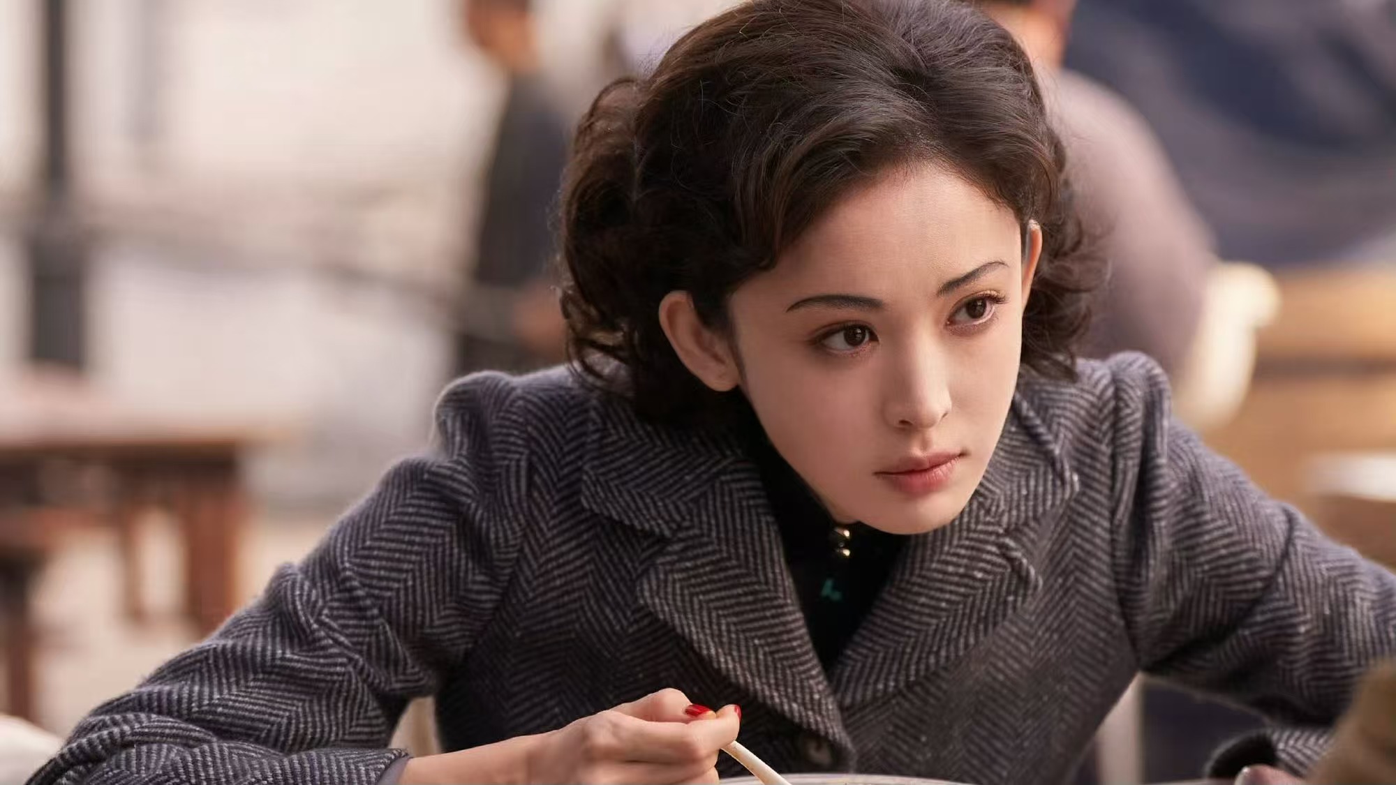 电视剧《醒来》剧评出炉，三大看点引热议由欧豪、娜扎等主演的谍战剧《醒来》热播引