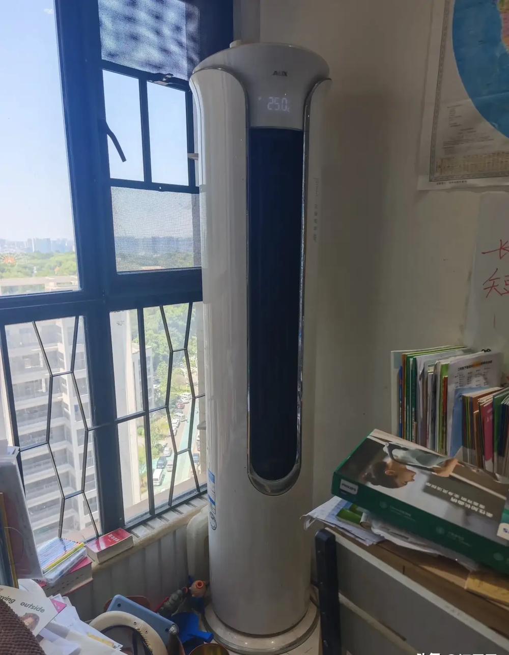 大空调千万不要买，太费电，网友实测一天电费27元，一天开大约18小时，一个月下来