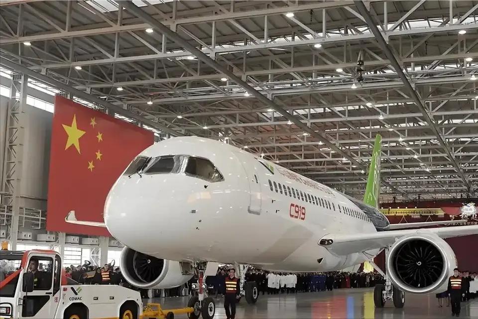 俄罗斯为什么不考虑购买C919客机？说句难听的，C919也就在国内吃香，在俄罗斯