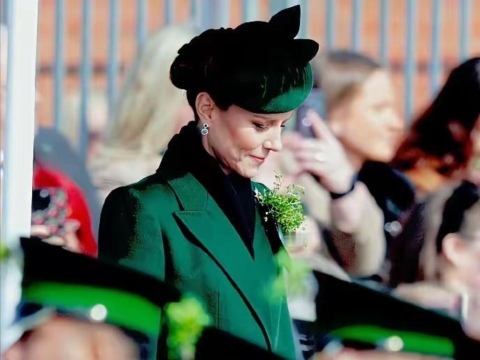 凯特的灿烂，又重新回来了！内心强大的凯特，实力真的是不容小觑，就算这几年经历了