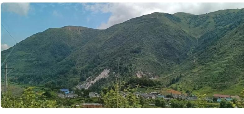 庭审质证四则：从“话术”到“法技术”的进阶本文围绕庭审质证展开论述，指出实