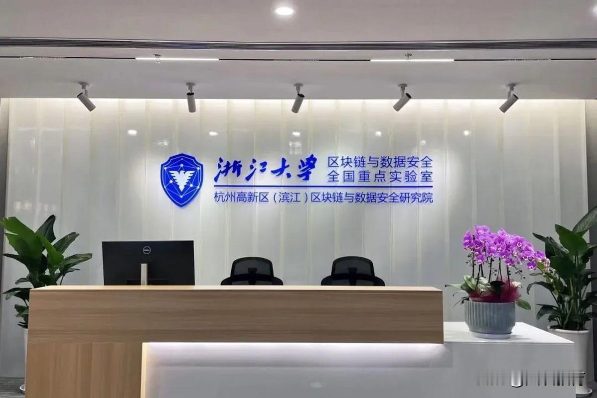 普通家庭孩子上大学，选什么专业好？1.临床医学医学专业学习周期比较长，通常