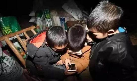 醍醐灌顶的一段话：“中国孩子一定会走向毁灭，因为五毒俱全。第一，毒手机。手机是万