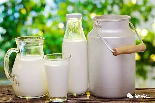 复原乳和鲜奶有什么区别 其实关键在这种营养上