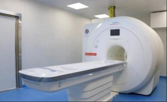 原来欧美的福利是这么来的！当中国造不出核磁仪必须依赖进口时，飞利浦敢卖3千万，但