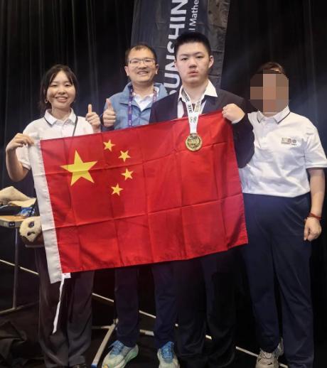 顶尖学霸的底层思维到底是什么？我认为不是学习习惯好，不是埋头努力，甚至不全靠学习