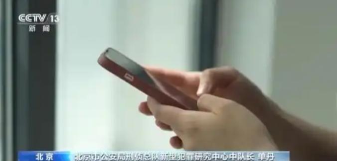 挂失？报警？重庆一女子发现银行卡被盗刷后，急中生智，立刻跑去超市刷了3块钱买袋盐