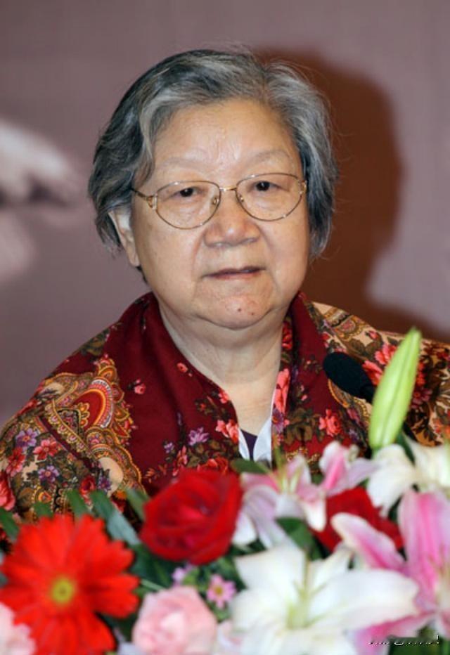 2022年1月7日凌晨，92岁的刘思齐在北京闭上了眼。谁也没想到，她临终前死死咬