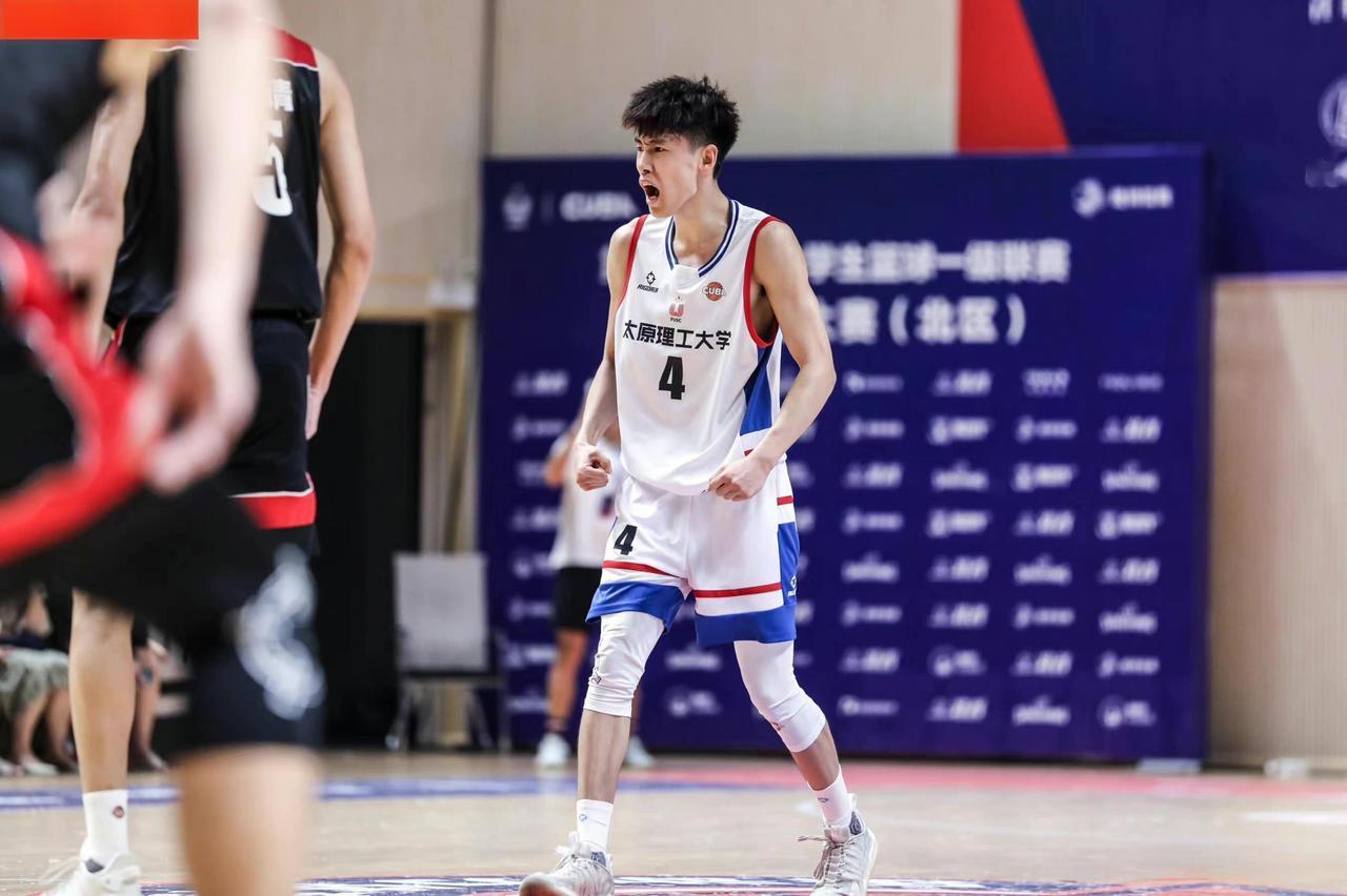 辽宁队果然激活了新一代的后卫双子星，只要他们在新赛季的表现能够彻底稳定下来，那么