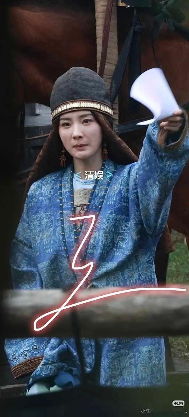 杨幂有一种岁数大了干什么都心酸的感觉