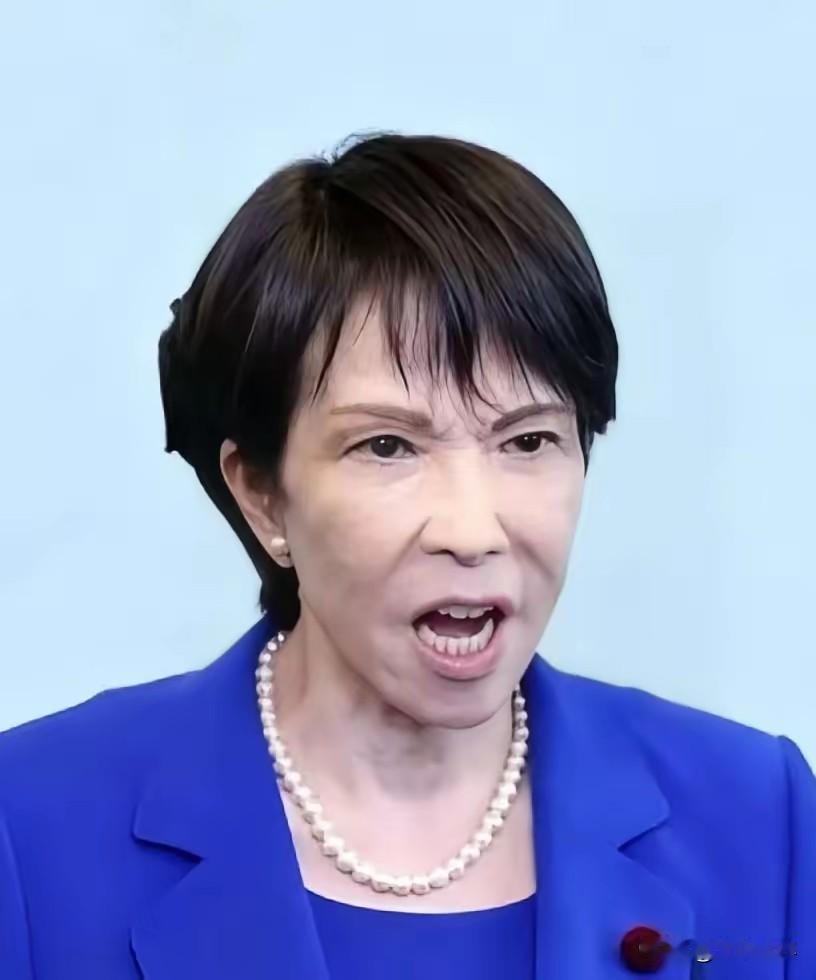 日本政坛又闹起幺蛾子！高市早苗身边的得力助手被爆卷入“黑金”丑闻，连联合