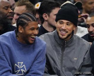 太阳总经理真是大言不惭啊！近日，太阳总经理格雷戈里接受媒体采访，在谈到布克和