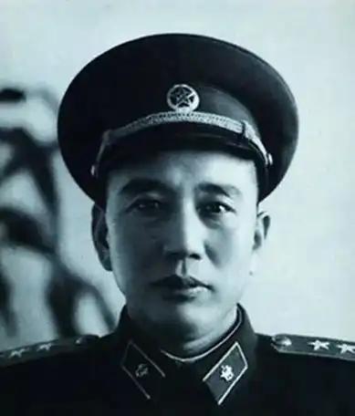 1951年3月，由原马家军骑五军改编的解放军骑兵7师一部发动叛乱，王震对师长韩有
