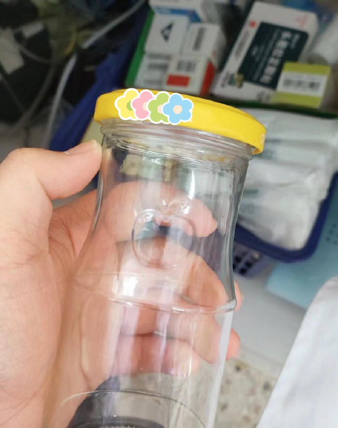 打工人有自己的水杯