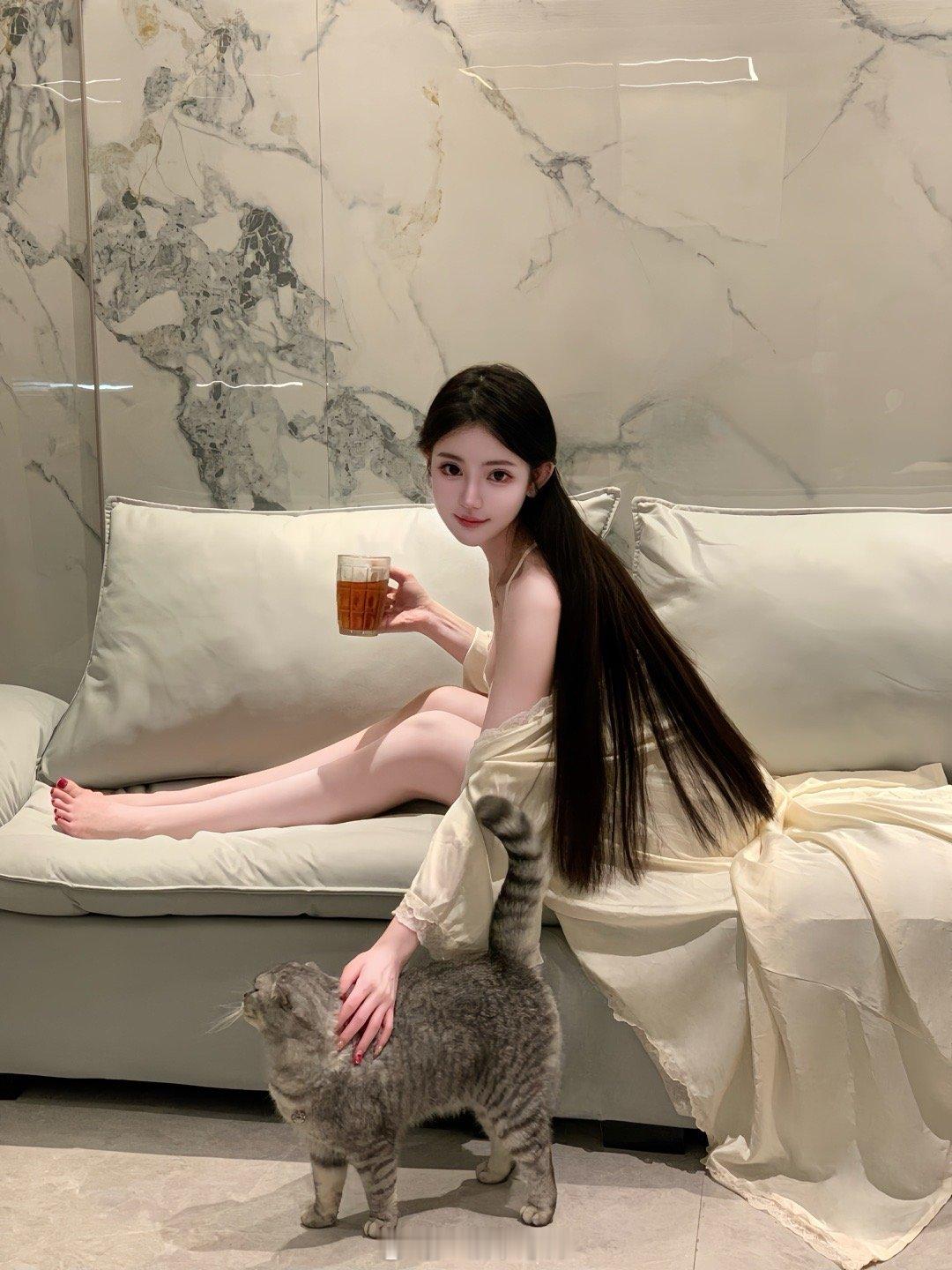 回来啦今天累不累​​​