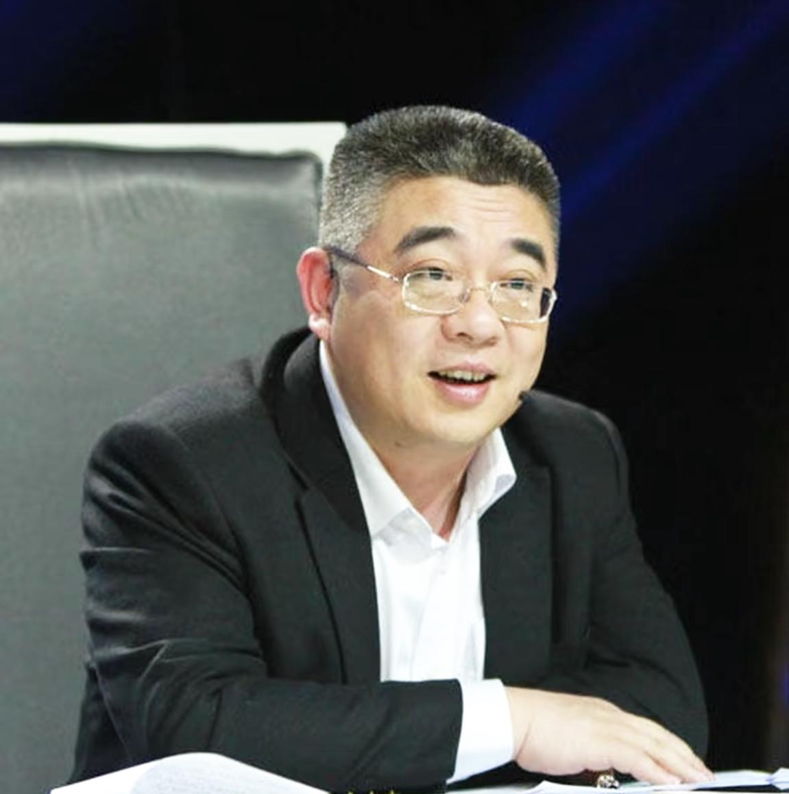 复旦大学钱文忠教授说：“人这一辈子，只要没有大病，孩子平安，父母安康，夫妻和睦