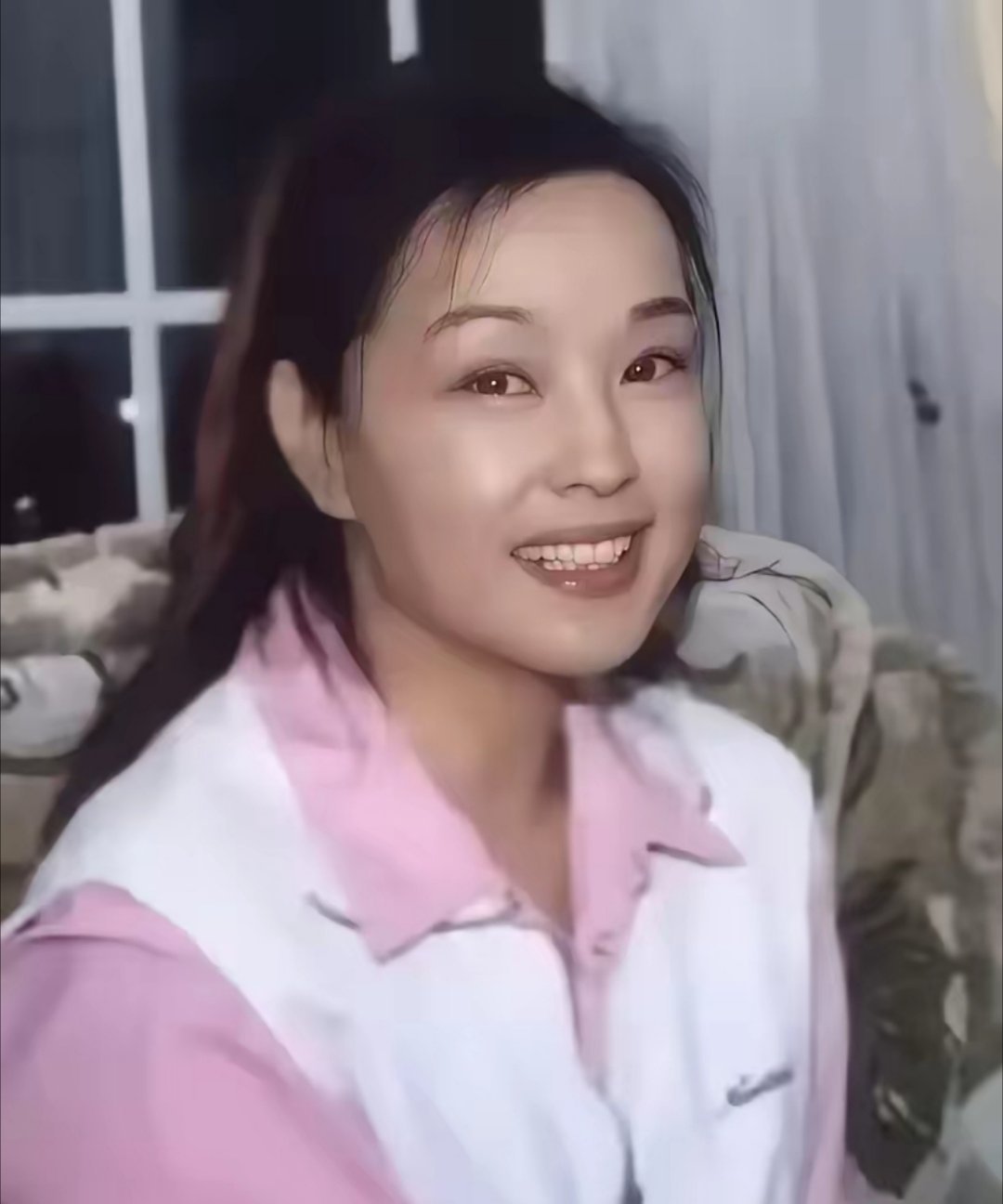 为什么刘晓庆私生活这么丰富，但是风评仍然很好？看看她做的事你就知道了。1.四婚