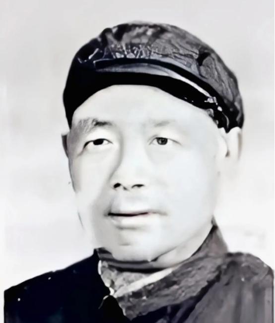 1950年，原马家军改编的解放军7师叛乱，王震质问师长：你的部队叛变了，怎么处理