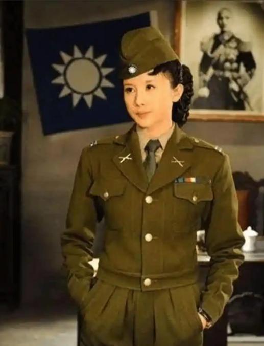 为什么谍战剧都是以军统作为背景而不是中统呢？因为中统拍起来犯忌的地方比较多。