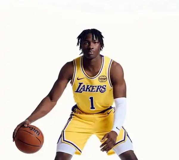 被雷迪克耽搁的湖人三大球星是谁呢？一、蒂耶罗，蒂耶罗的模板是尼克斯队的阿奴