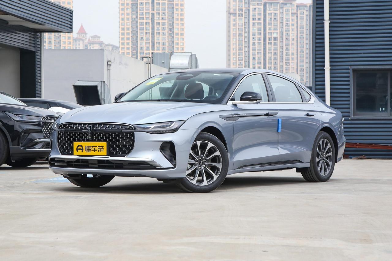 被冷落的美系豪车！跌至16.89万起，全系2.0T高功，林肯Z不香吗？今天跟大