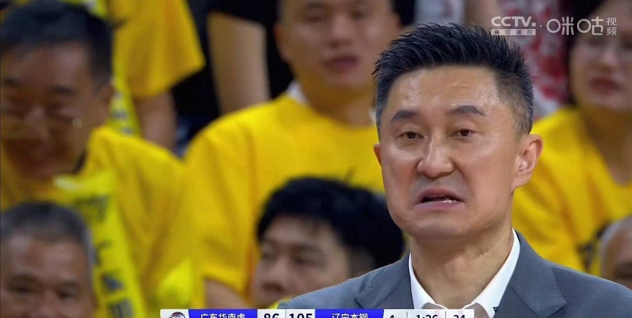 杜锋咪咕解说出金句：对于现代篮球来说，20分差距算不上什么。结果中国男篮曾一度