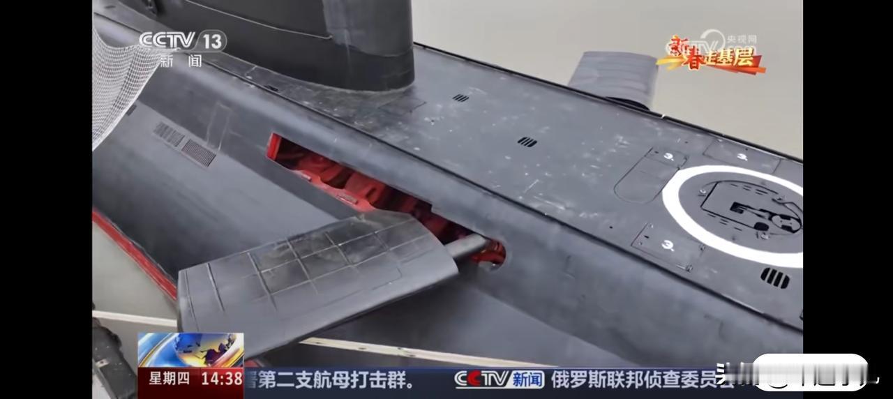 真是破天荒了，东战潜艇水平舵居然都公开了？这是第一次吗，太硬核了……这还是我