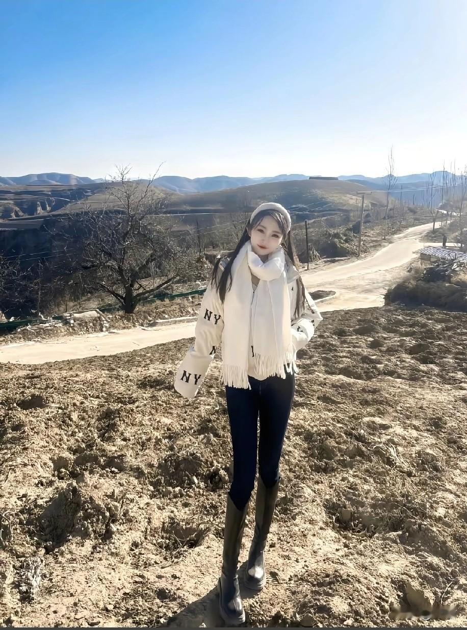 天冷了没有小皮裙没有大波浪，没有一万八的貂只有一尺八的腰一尺八的腰一米八的衣