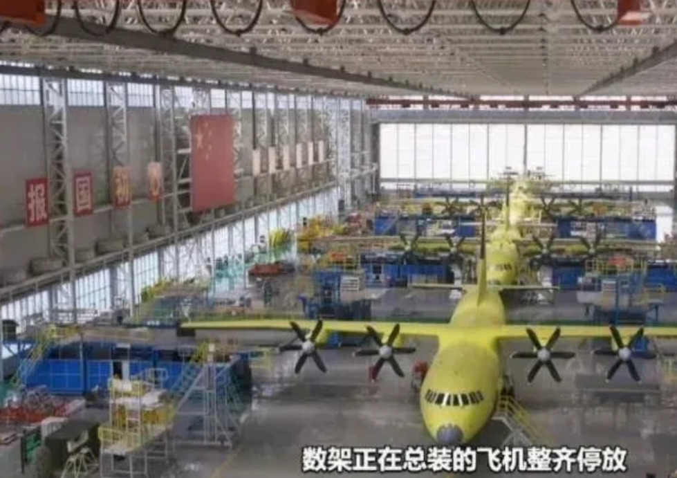 央视再提空警500脉动生产线，主打的就是直播带货恰逢其时！早在2022年10月