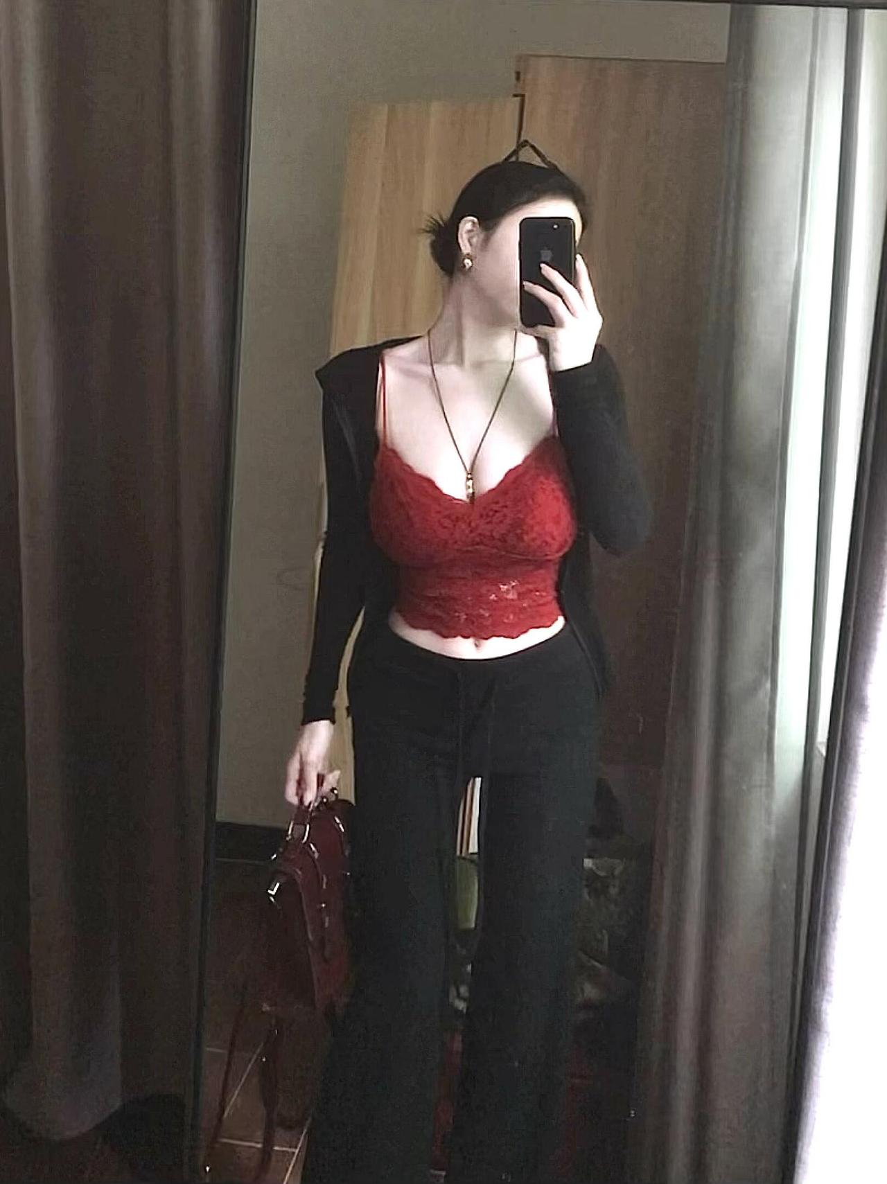 经典的红黑色系我又可以了！