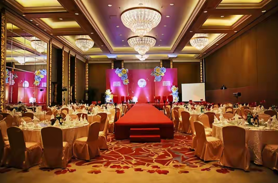 10月3日，在陕西旬阳，一场红事的终点，竟是一场<em>白事</em>。29岁的周<em>先生</em>，在自己婚礼