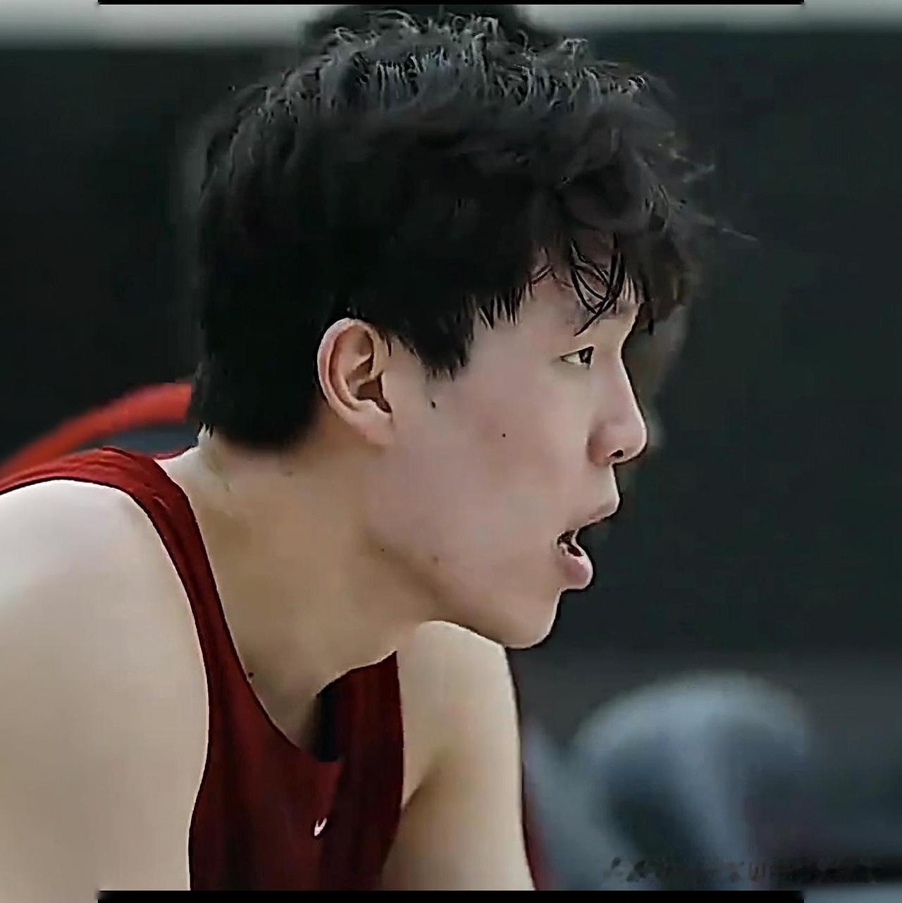 开拓者主场迎战勇士，杨瀚森季前赛首秀。10月8日上午10点，NBA季前赛，波特兰