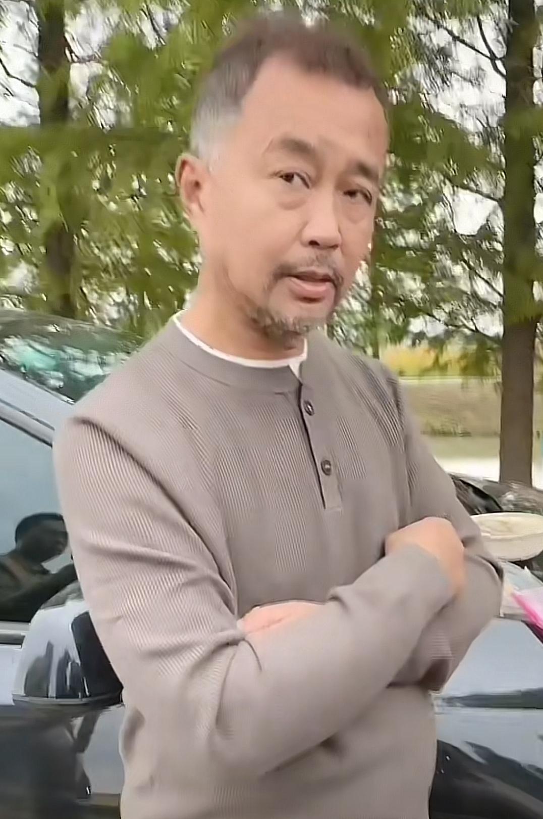 一主播问沈巍：那老师以后跟晓晓师娘过什么样生活？沈巍的回答让晓晓凉透了心，又不敢