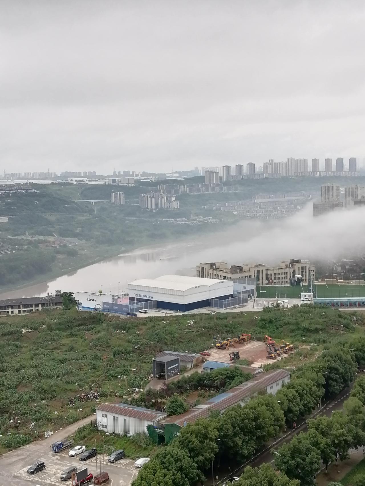 作为一名办理过上百起醉驾案件的律师，我必须告诉你一个反直觉的真相：醉驾虽然是犯罪