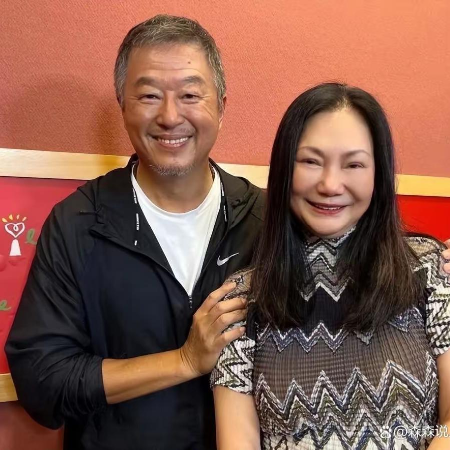 S妈回应大S遗产卡余额不足42万，称女儿婚后没收入，养孩子打官司花光了。
