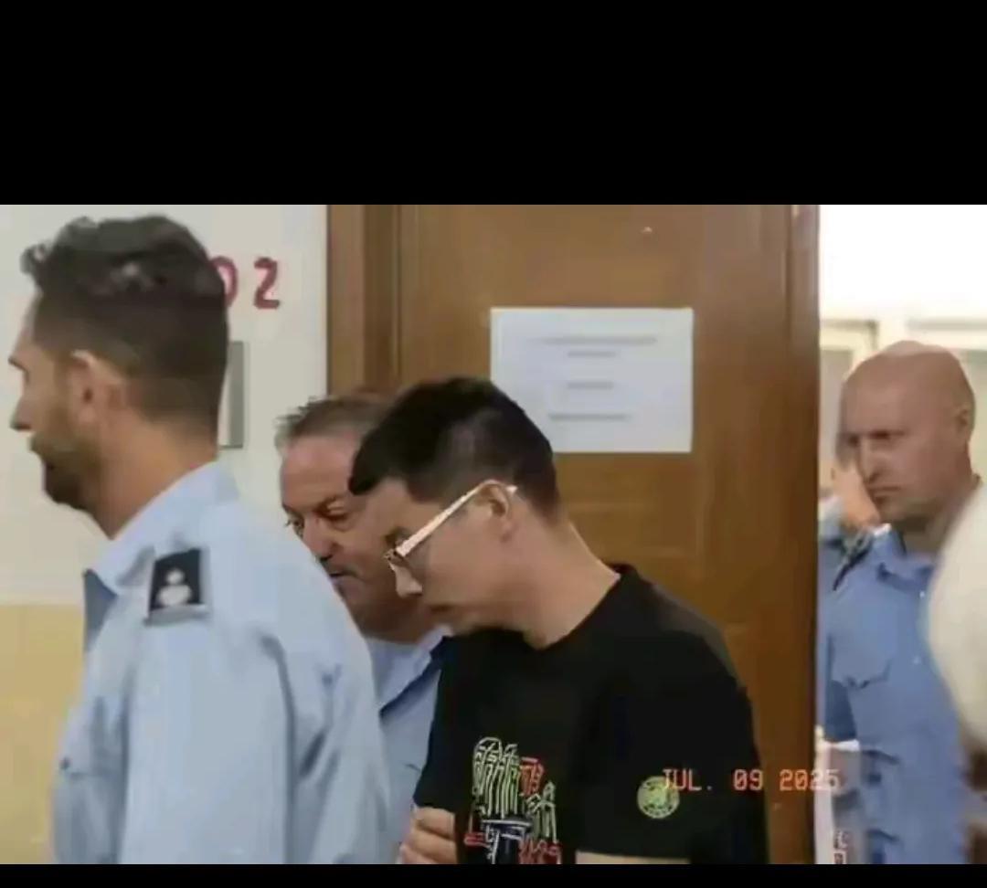 他拒绝引渡！在意大利被捕的我国半导体IT工程师徐泽伟，日前仍在意大利羁押，他本人
