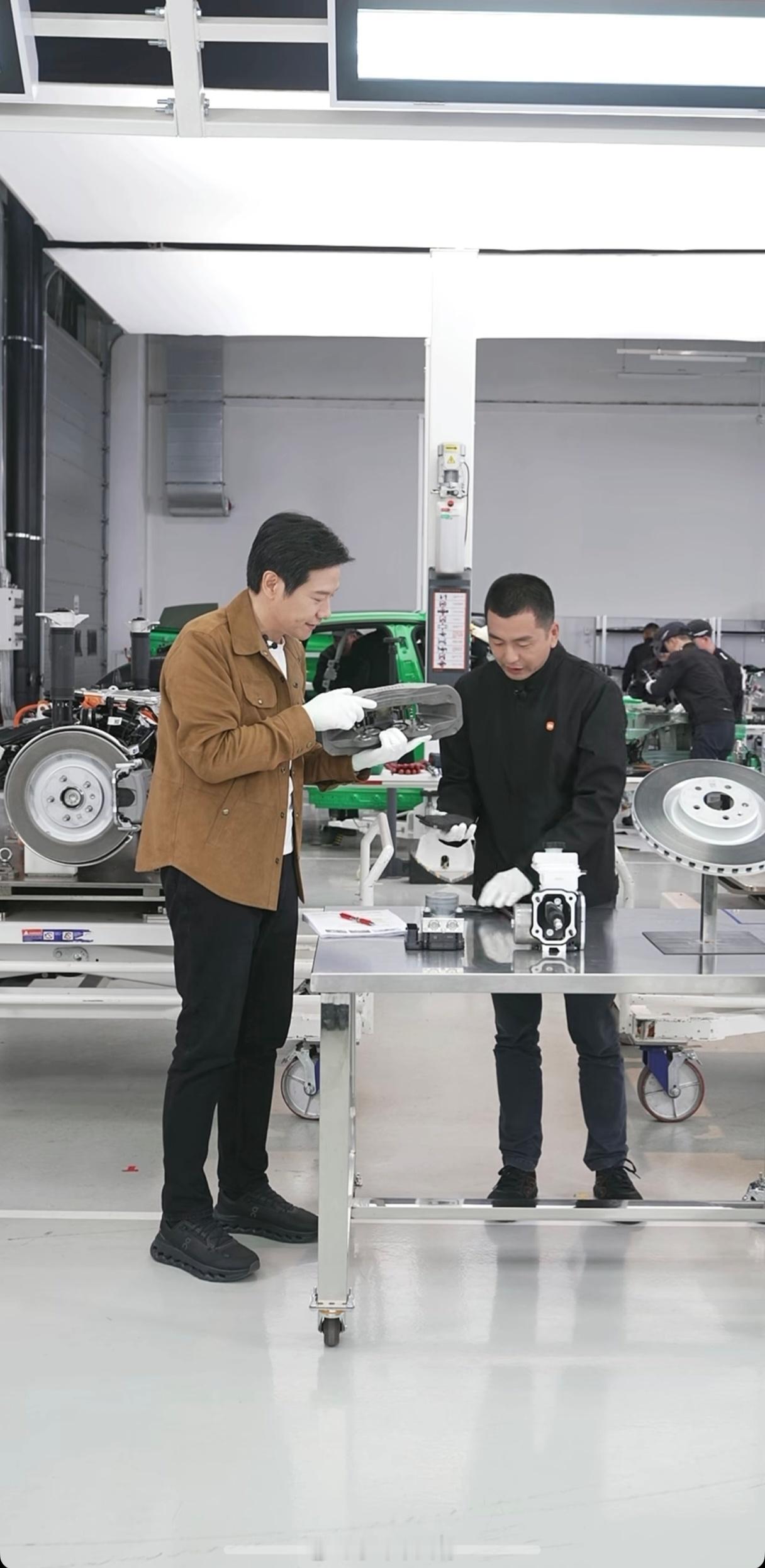 拆开YU7才敢信：小米把“保命”的事，全干在了看不见的地方！都说小米会营销，但当