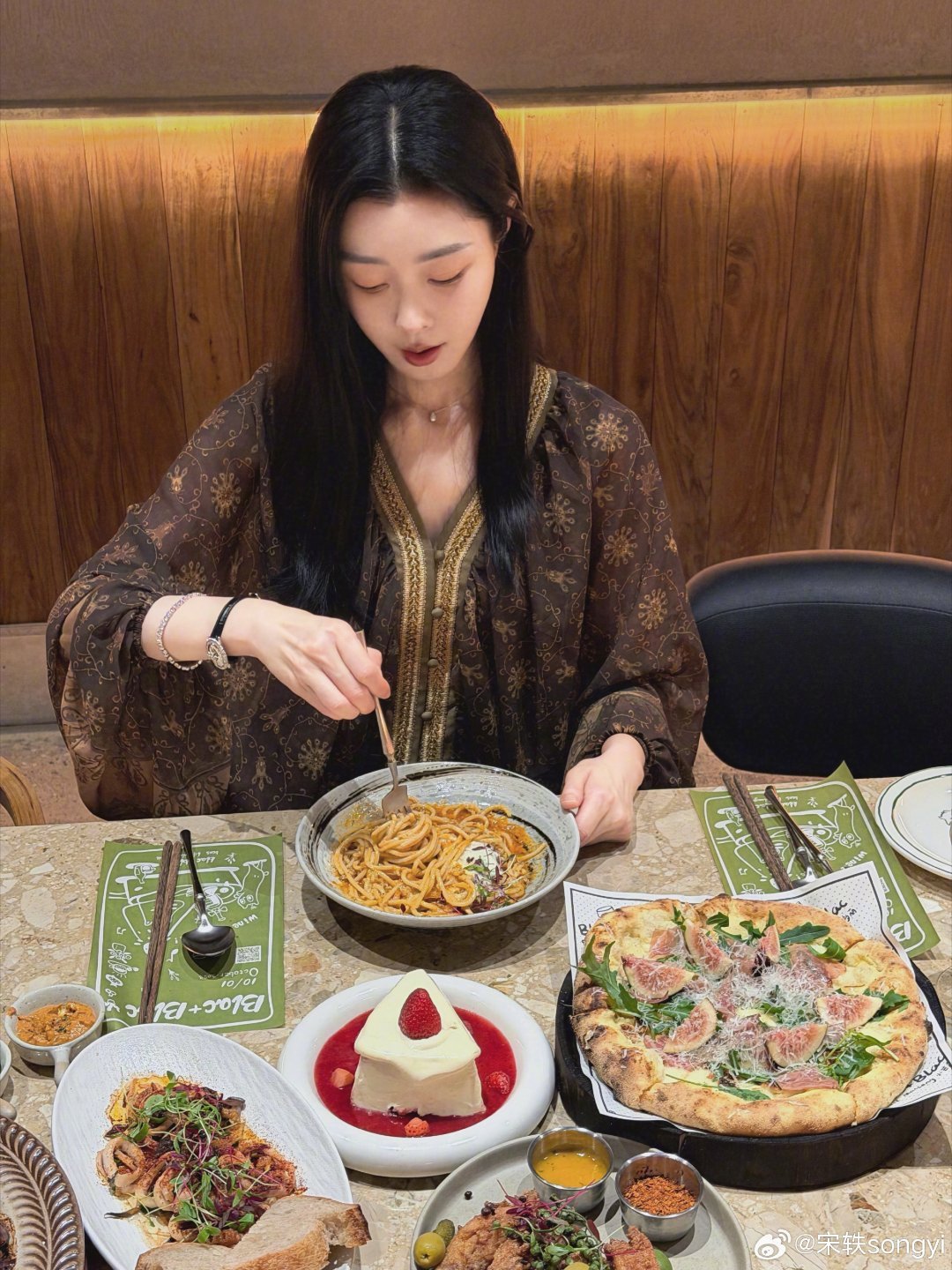 #宋轶#​