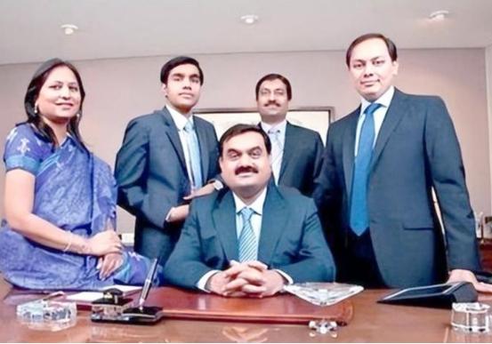 现在全球科技圈，尤其是美国硅谷，很多人谈起印度员工，已经从早年的“羡慕他们能说会