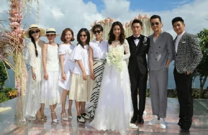 谁懂林心如，霍建华这个合照当年的含金量！简直是前无古人后无来者，恐怕再也没有谁的