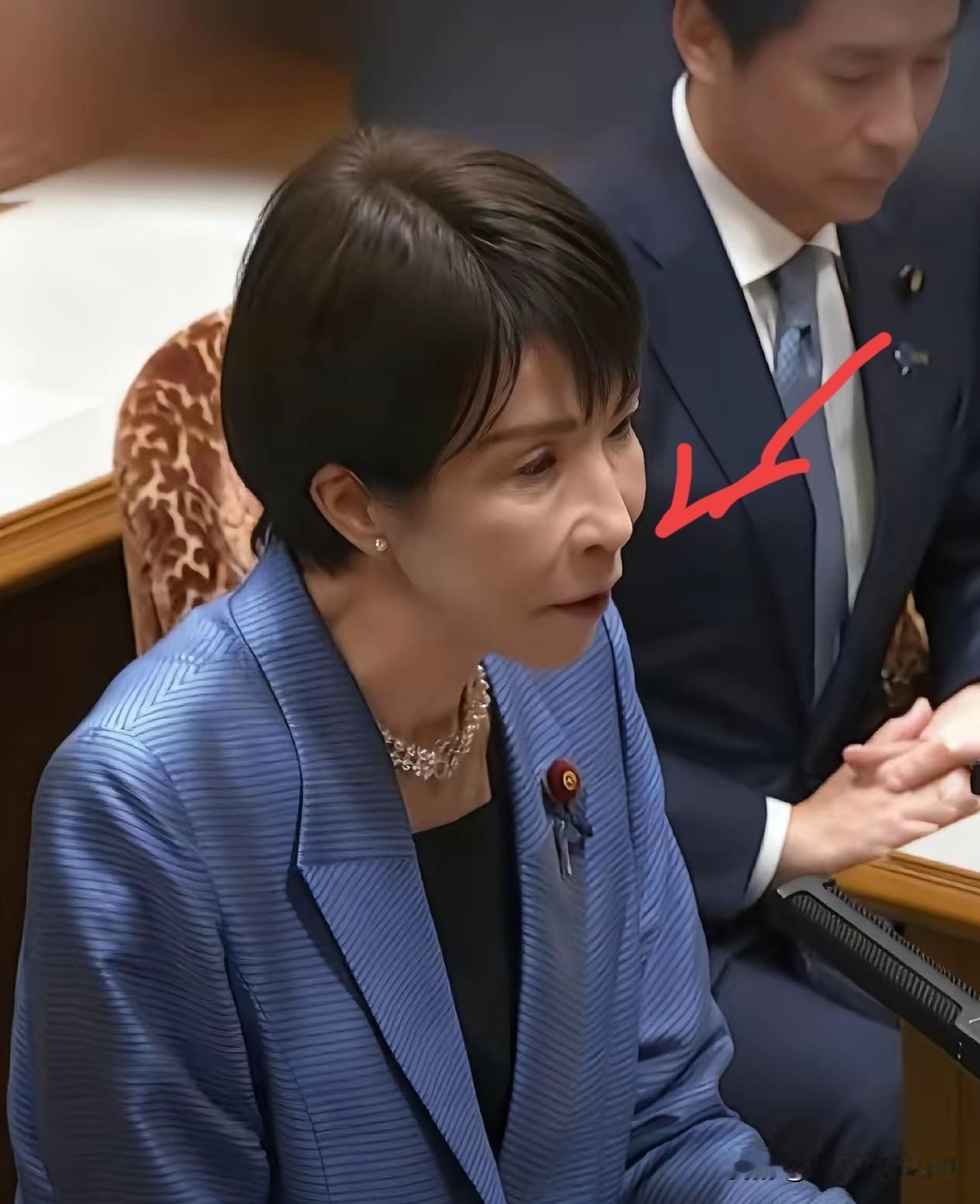 果不其然野田佳彦的质问与高市早苗的辩解11月26号，日本党首辩论会上，立宪民