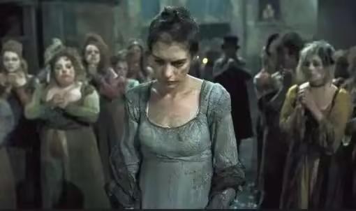 1790年，一艘载有221名女囚的军舰从英国启航，当历经万里航程抵达澳大利亚之时