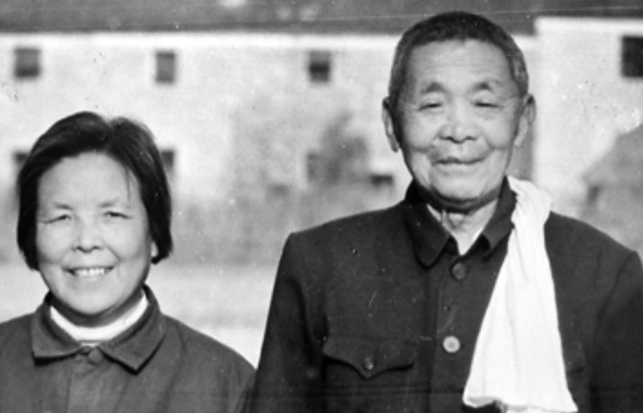 1957年，开国少将甘祖昌态度坚决的向总政治部提出申请：“我脑袋受过伤，不适合当